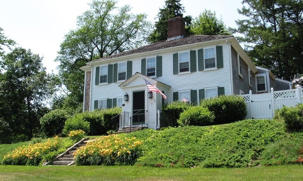 1750 Inn At Sandwich Center Exterior photo